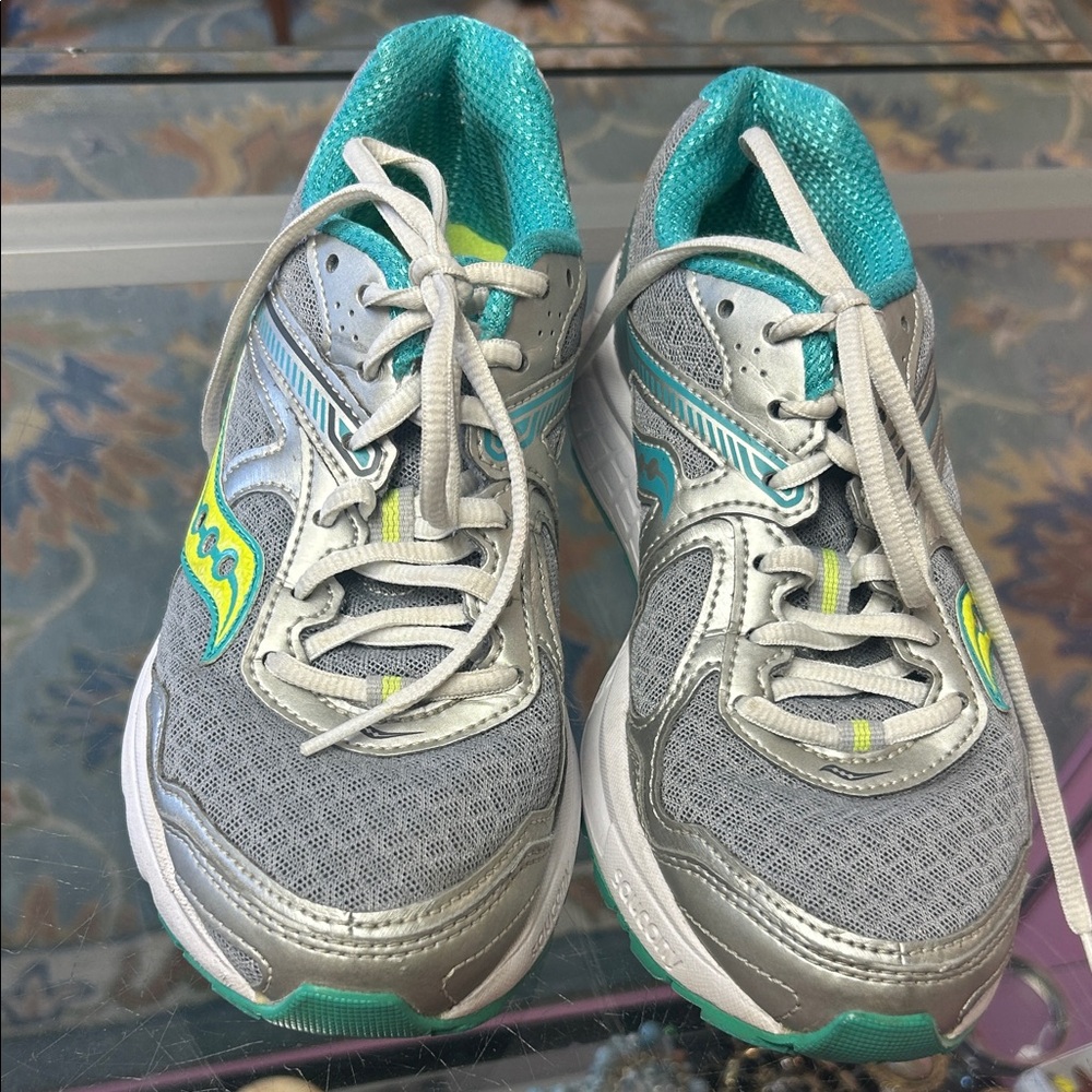 Saucony Women's Athletic Shoes in Gray and Teal